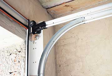 Garage Door Cable Tracks | Livingston
