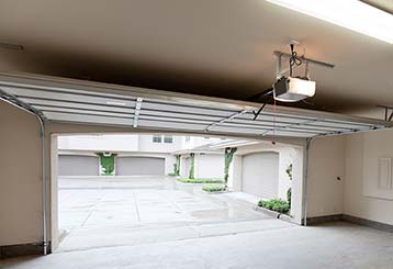 Modern Garage Door Features Near Me, Livingston